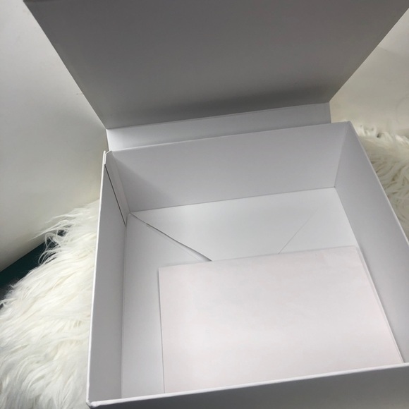 𝅺LA Femme Prada Gift Box storage box - Picture 10 of 12